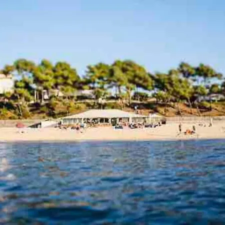 Bel Bord De 4 Pers Centre ארסשון