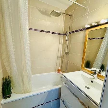 Lägenhet Bel Bord De 4 Pers Centre